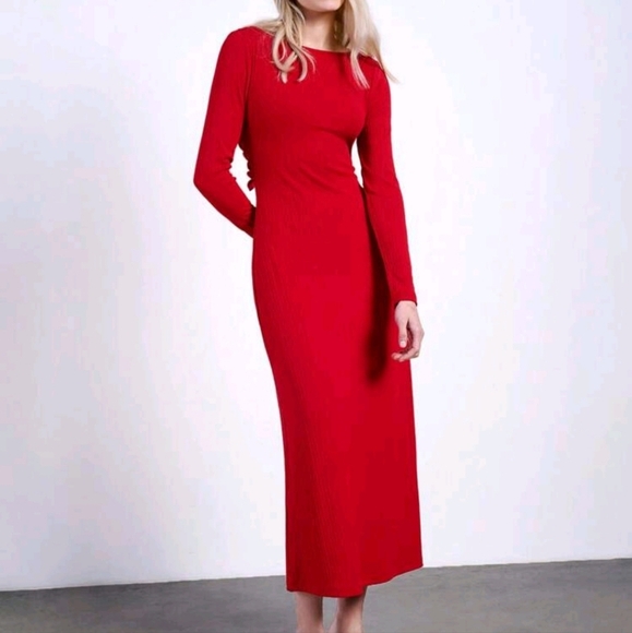 Women Solid Color Round Neck Long Sleeve Slim Fit Dress - Picture 1 of 4